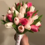 pink_and_white_tulips_wedding_bouquet